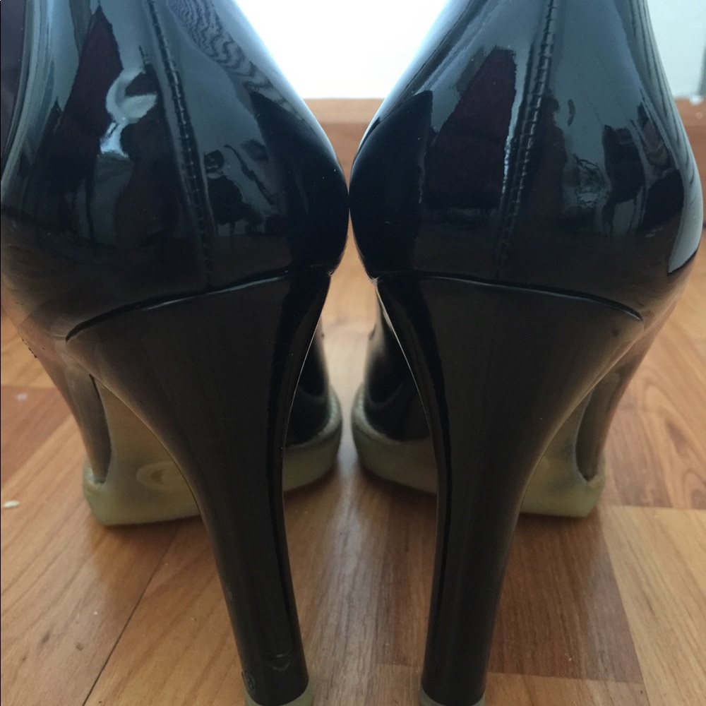 Gucci Patent Leather Platform Heels - Picture 3 of 6